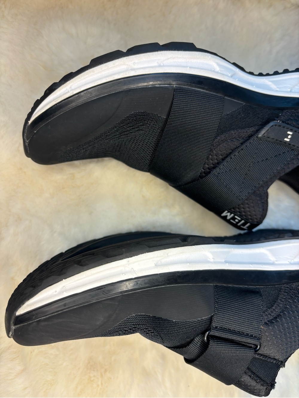 TIEM Slipstream Black Indoor Cycling Shoes SPD Compatible Women's 8.5 - Picture 11 of 12